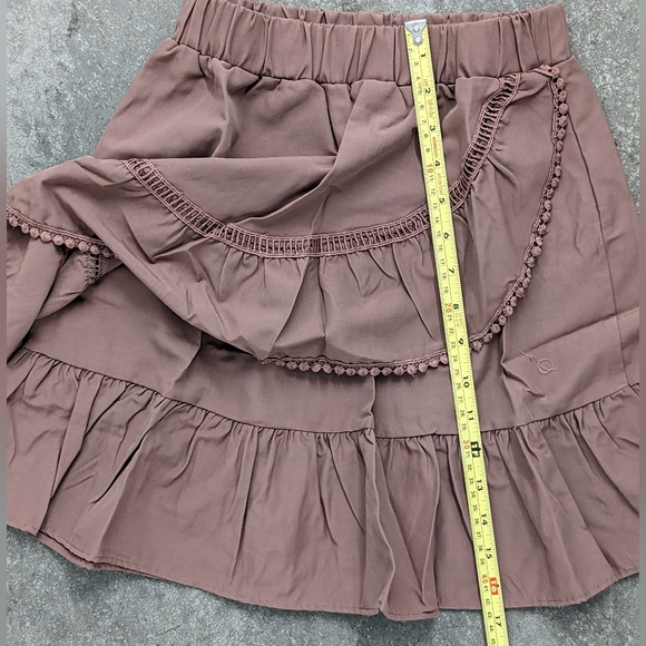 2 Piece Ruffle Shorts & Crop Top Beach Set - Picture 5 of 16